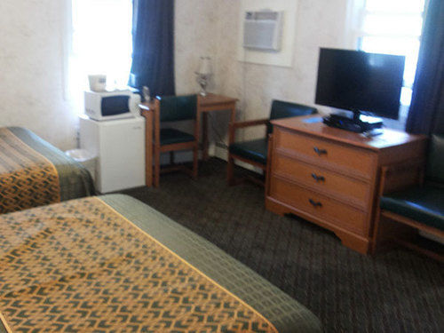 Scottish Inns Милфорд Екстериор снимка